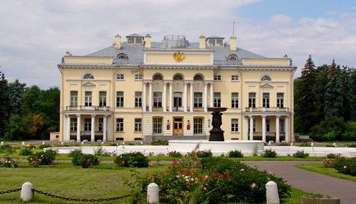 Александринский дворец