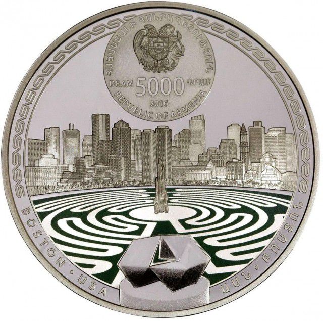 Аверс монеты Лабиринт Бостона